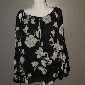 NWT INC blouse